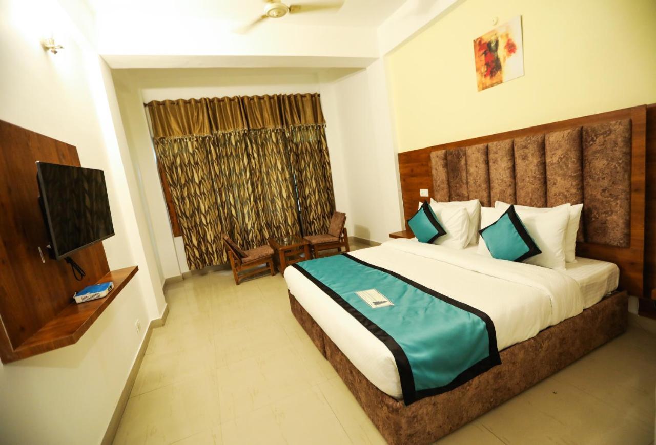 The Park View, Mandi Exterior photo
